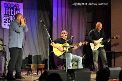 Tam White & the Shoestring Band - Copyright of Lindsay Addison